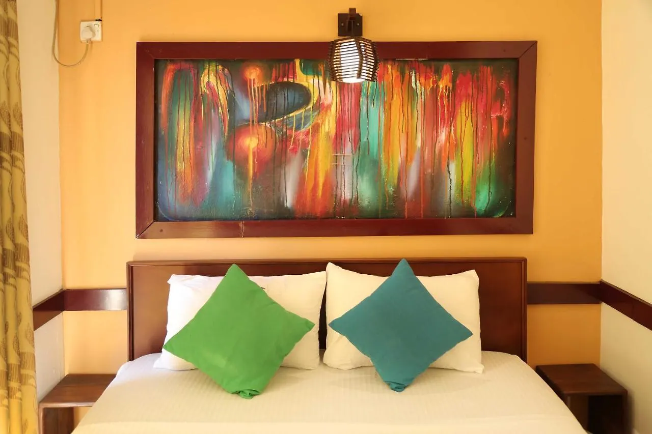 Jb Hotel Paradise Kandy 0*,